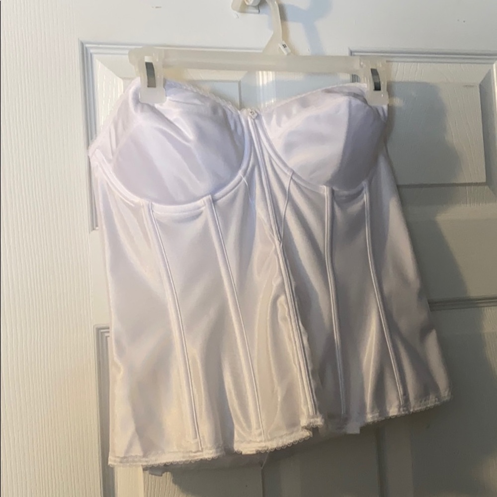 BNWOT David’s bridal corset bra